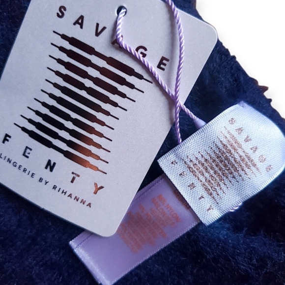 NWT SAVAGE X FENTY fluff it up slip - Picture 5 of 12